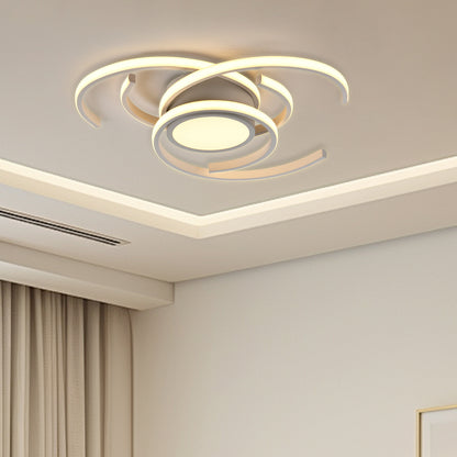 LQWELL LED-Deckenleuchte mit drei Ringen, warmweißem Licht, rundem Aluminiumgehäuse