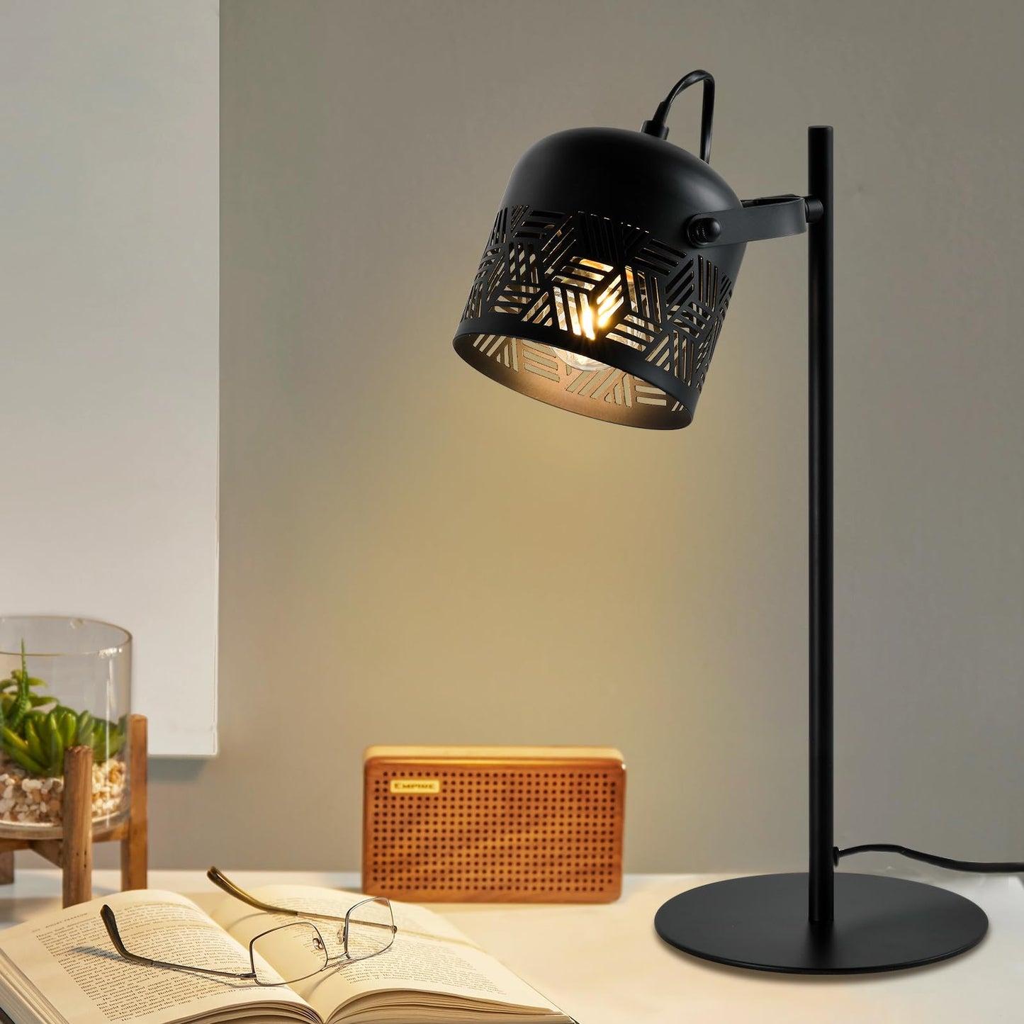 LQWELL® LED Table Lamp, Retro Palace Style Table Lamp, E27 Bedside Lamp, Metal Desk Lamp Dining Table Lamp for Bedroom Dining Room Library Museum Studio Office Bar Shop Decor
